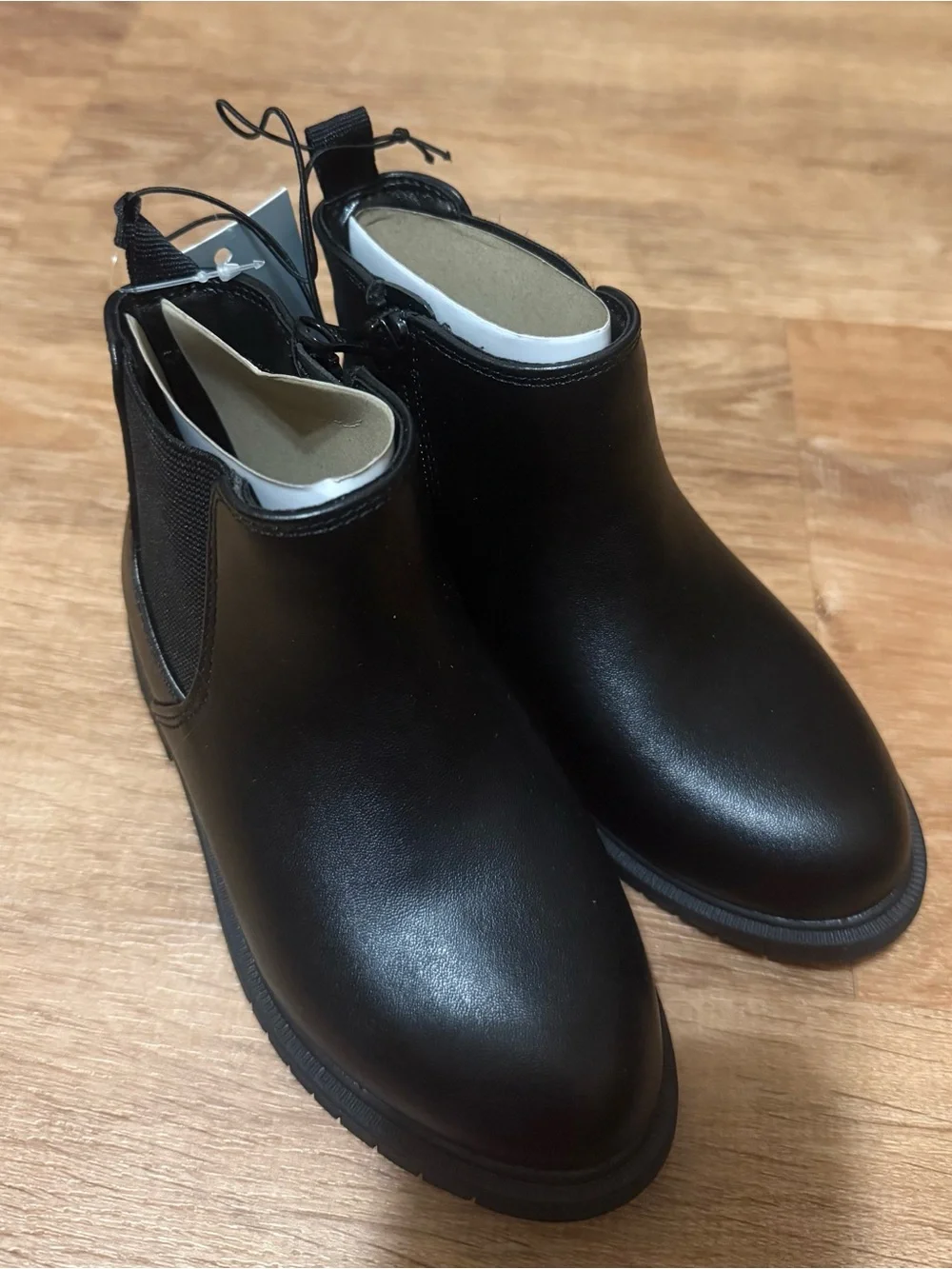 Cat & Jack Black Kids Chelsea Boots